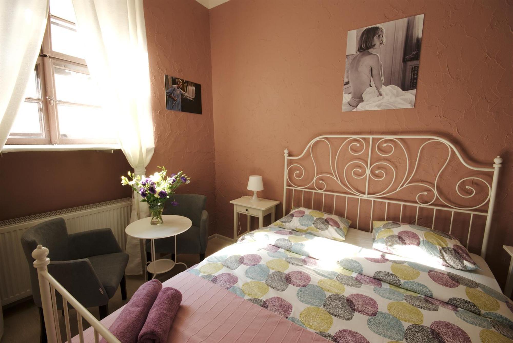 Rosemary'S Private Ensuite Rooms In Old Town Poznan Ngoại thất bức ảnh