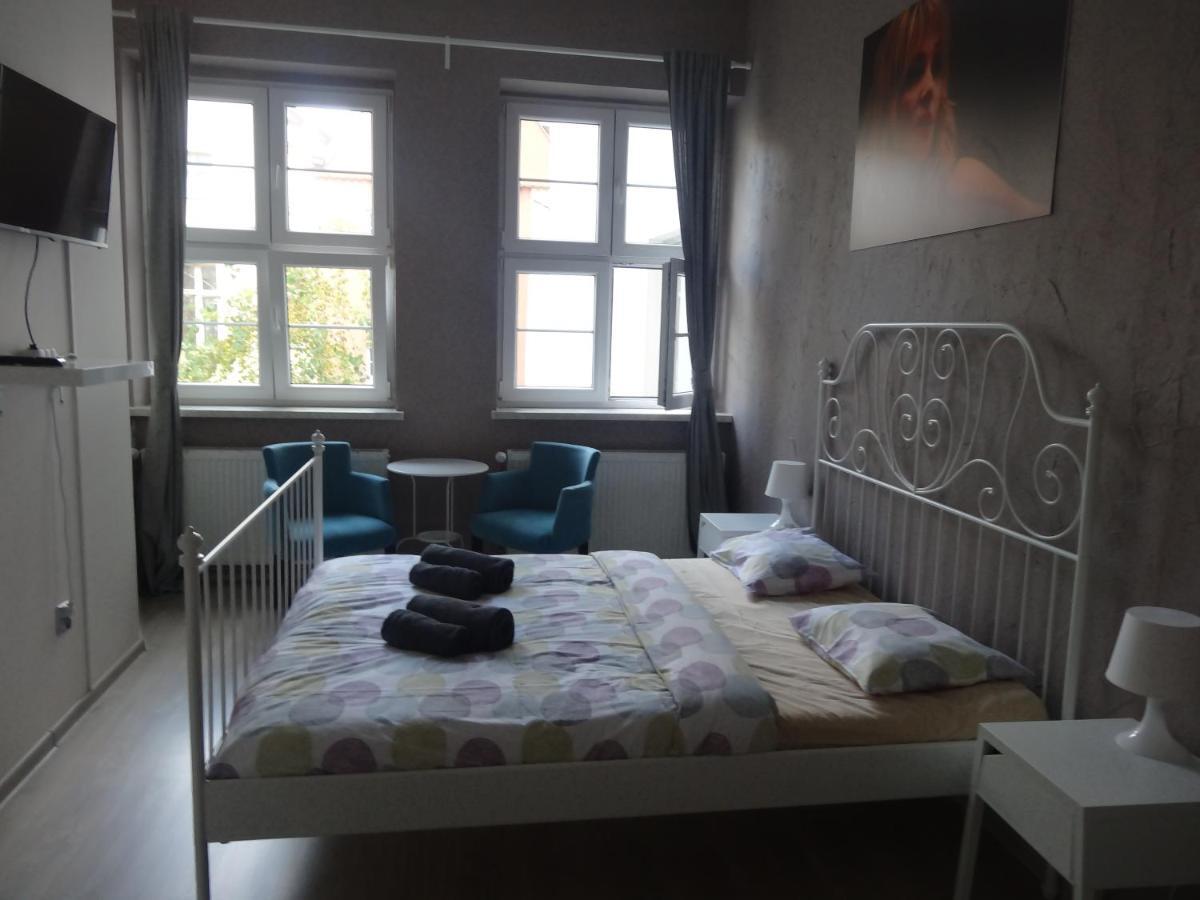 Rosemary'S Private Ensuite Rooms In Old Town Poznan Ngoại thất bức ảnh
