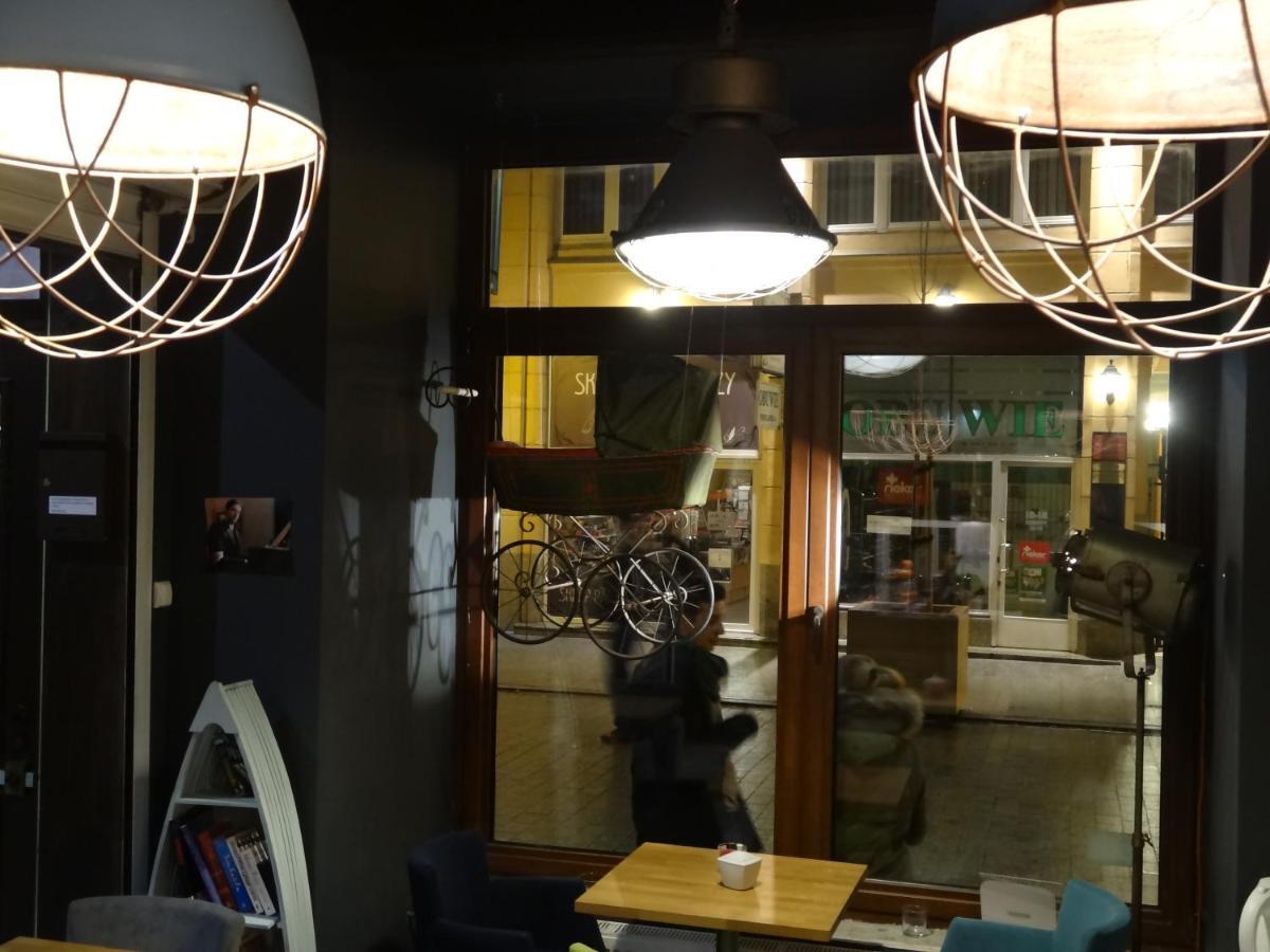 Rosemary'S Private Ensuite Rooms In Old Town Poznan Ngoại thất bức ảnh